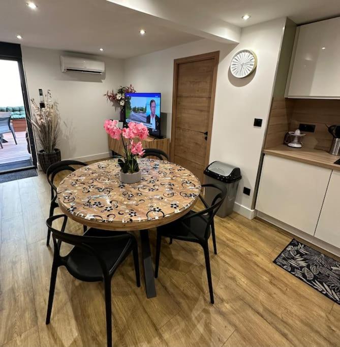 Le Briand Appartement 4Etoiles Nancy Thermal Cosy Avec Terrasse Wifi Εξωτερικό φωτογραφία